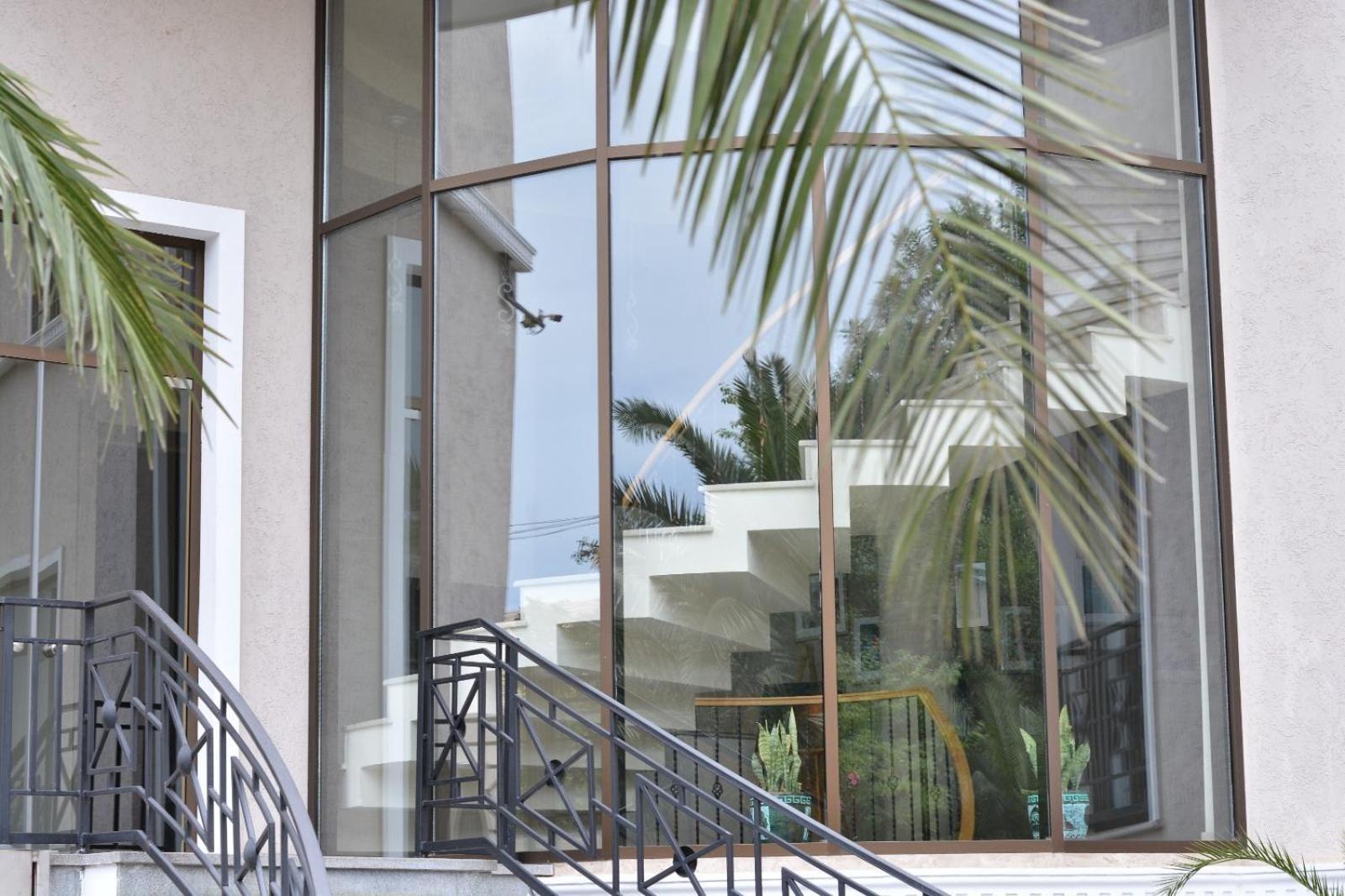 Boutique Hotel Argo Kutaiszi Kültér fotó